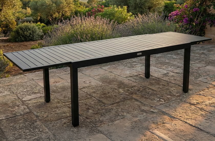Table extensible Ristorante en aluminium noir avec rallonge pivotante